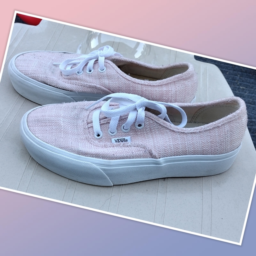 VANS Pink Woven Platform Sneakers Lace Up Shoes Comfort Size 6.5 US - Picture 1 of 5